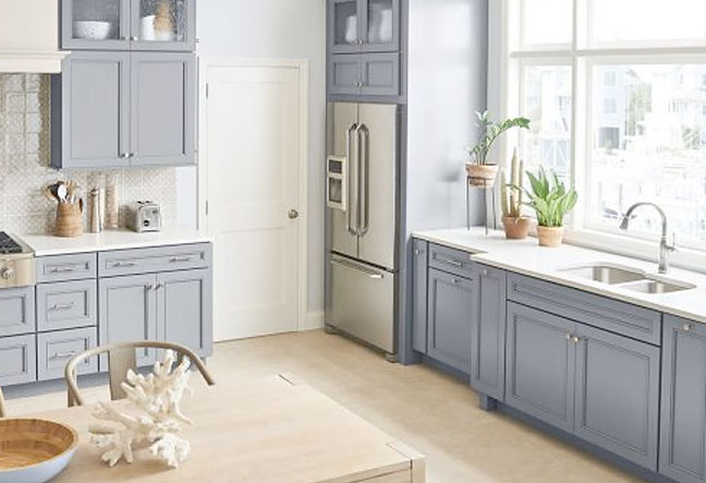 Iced White - Countertops - Quartz Classic Program